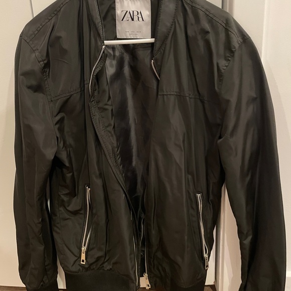 Zara Bomber Jacket. Worn twice. - Picture 3 of 6